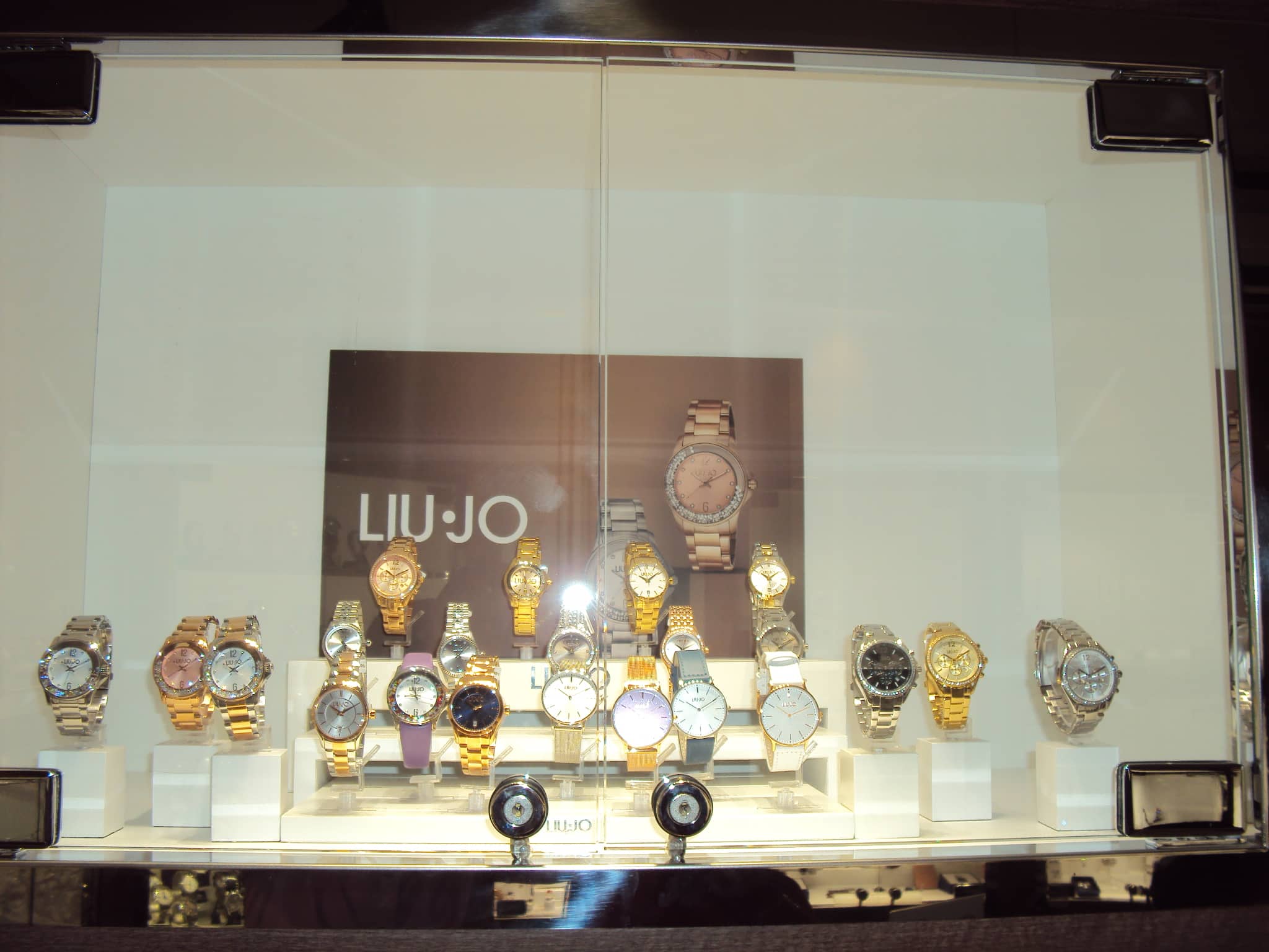 Nouvelle marque de montres LIU JO