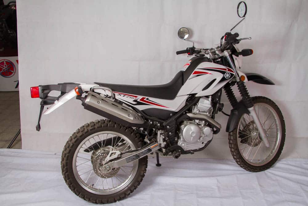YAMAHA XT250
