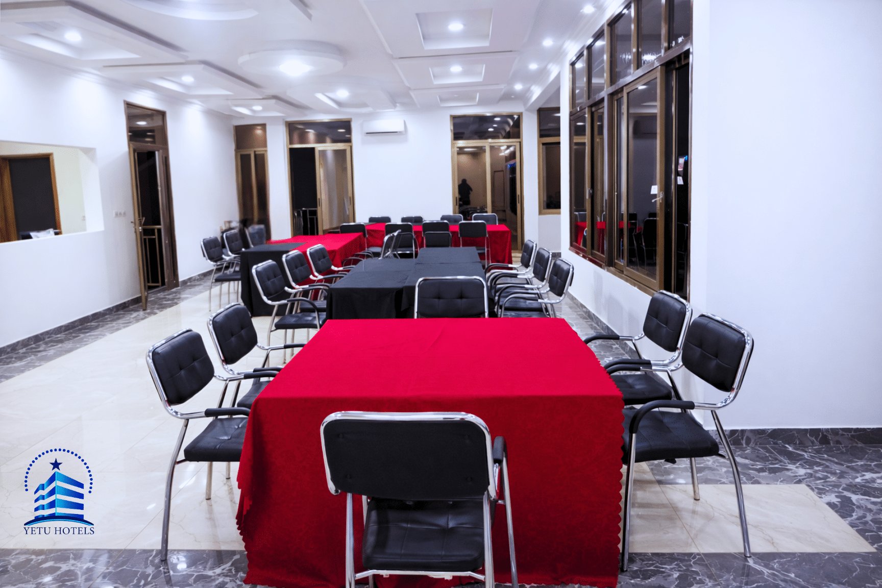 Package complet offert par YETU HOTELS pour vos ateliers partout au Kongo Central
